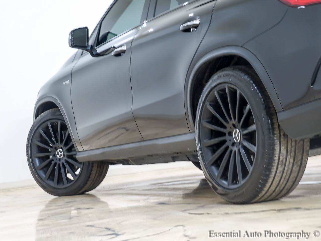 Used 2017 Mercedes-Benz GLE 43 AMG 4MATIC Coupe w/ Premium 2 Package image 11