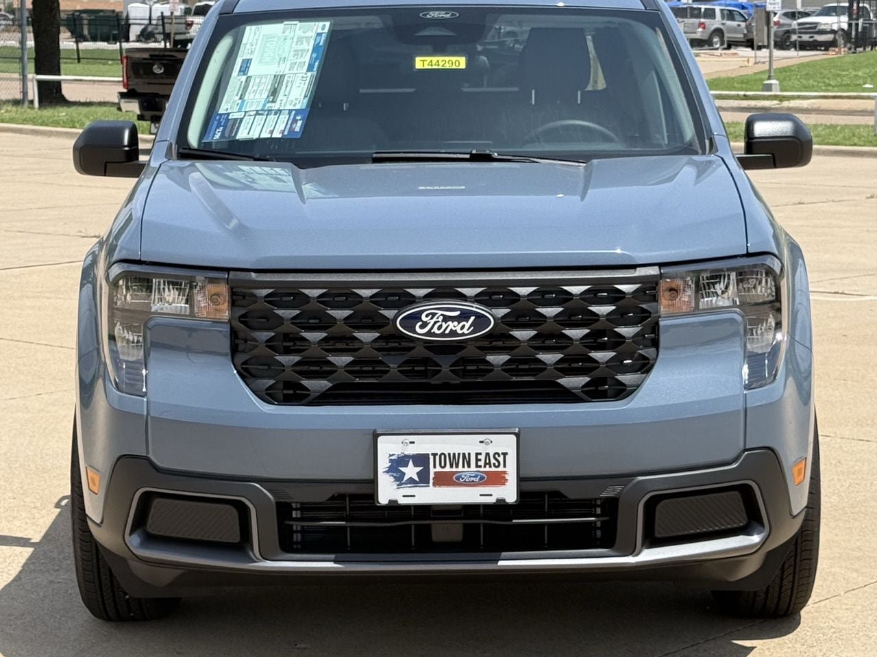 New 2026 Ford Maverick XLT w/ Equipment Group 301A AWD/4WD image 7