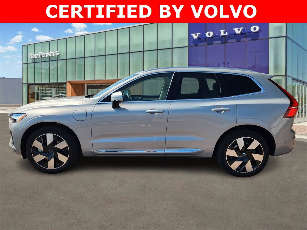 Used 2023 Volvo XC60 T8 Plus w/ Protection Package Premier image 6