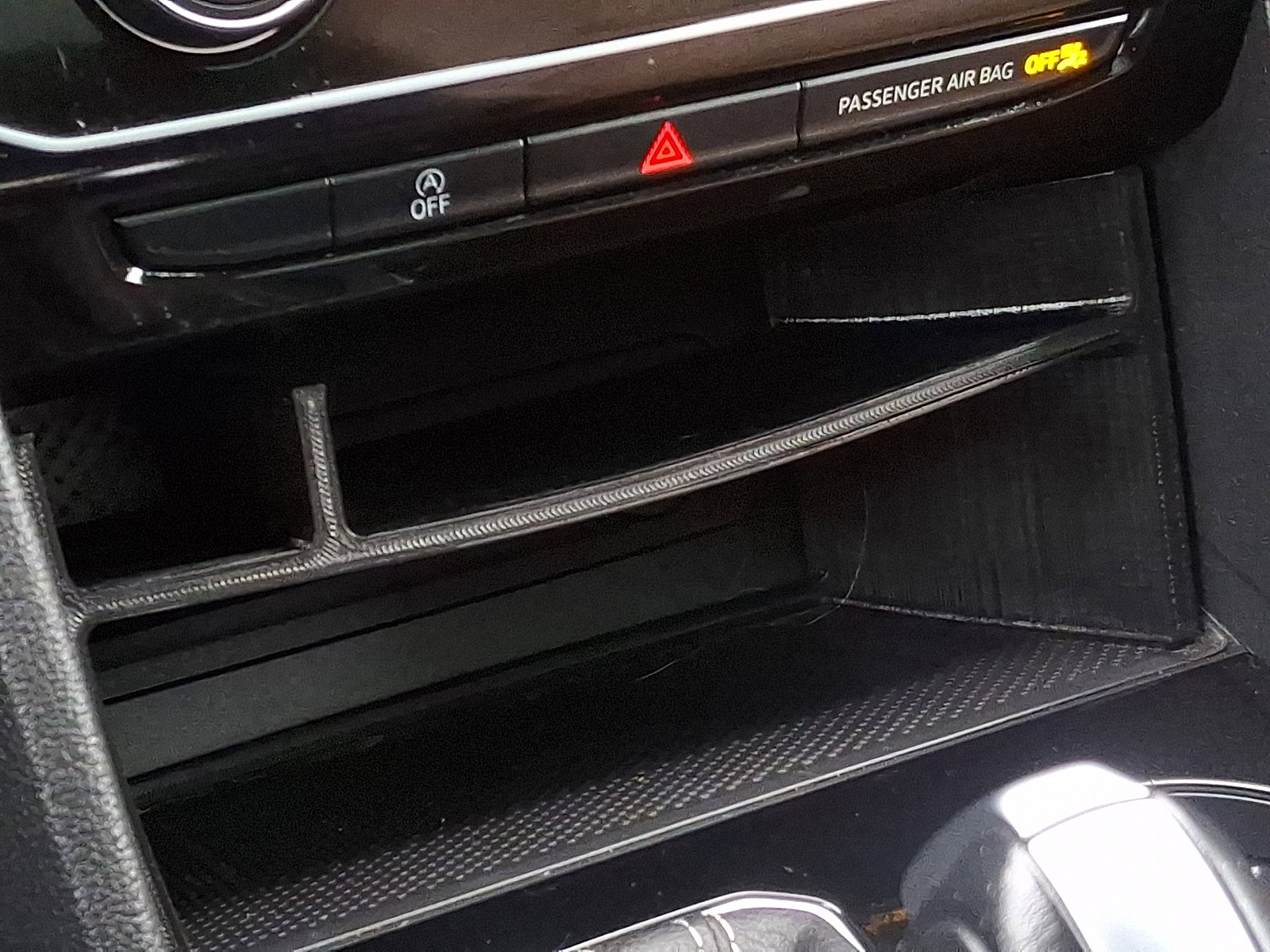 Used 2023 Volkswagen Atlas Cross Sport SEL Premium R-Line image 26