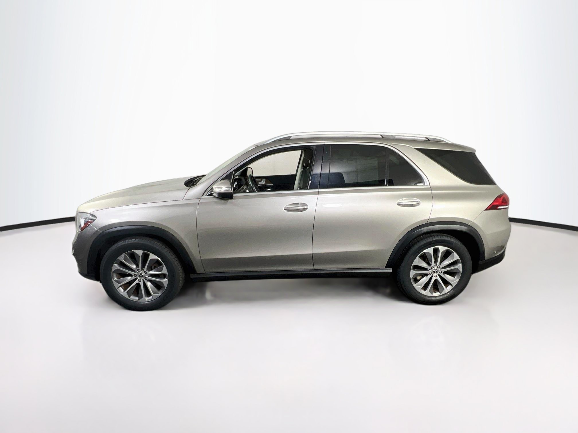 Used 2021 Mercedes-Benz GLE 450 4MATIC image 8