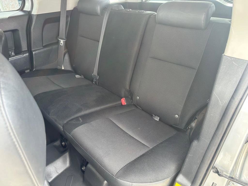 Used 2007 Toyota FJ Cruiser 2WD image 24