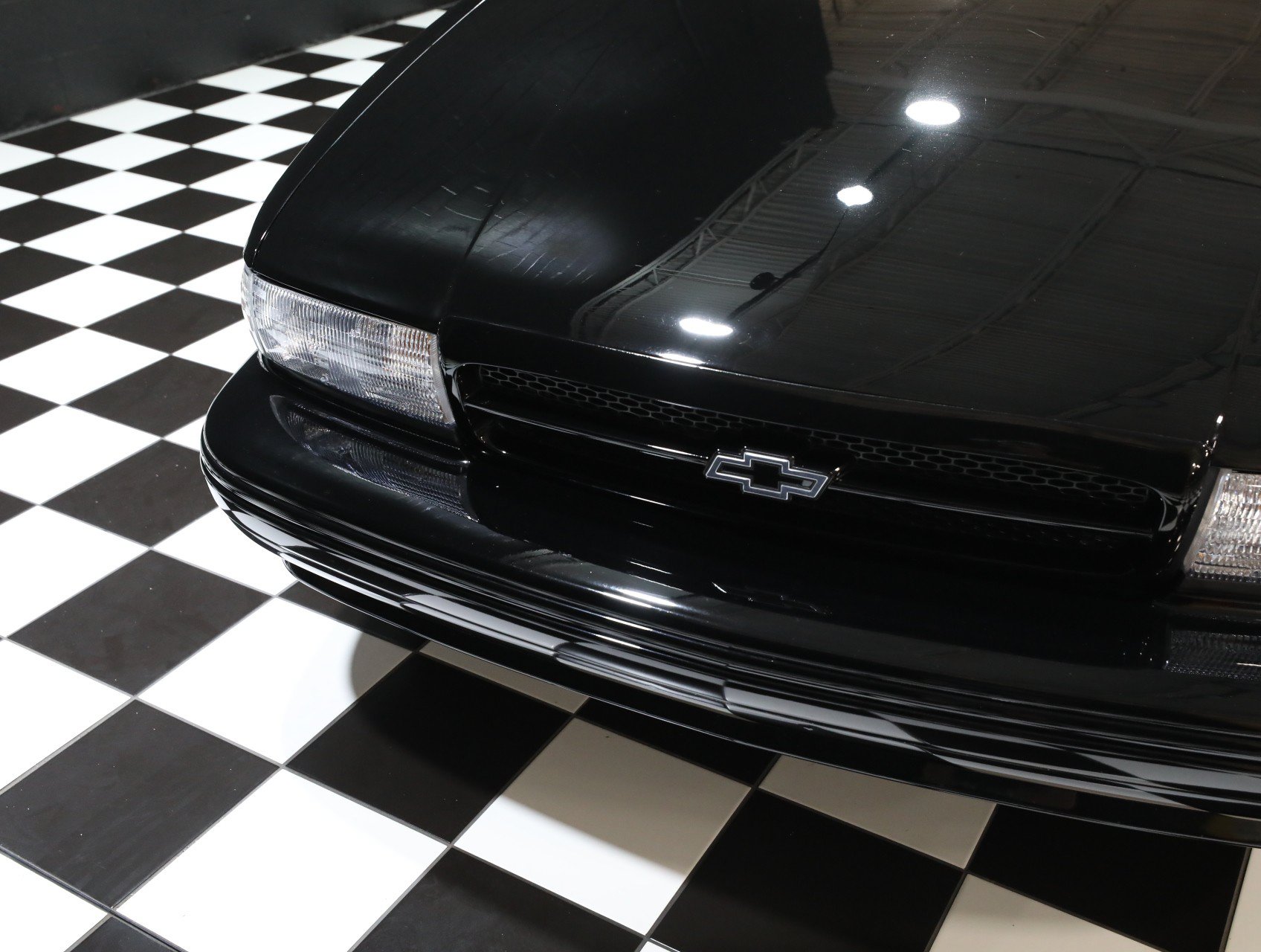 Used 1996 Chevrolet Impala SS RWD image 12