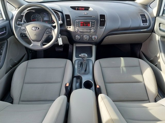 Used 2015 Kia Forte LX w/ Popular Package image 3