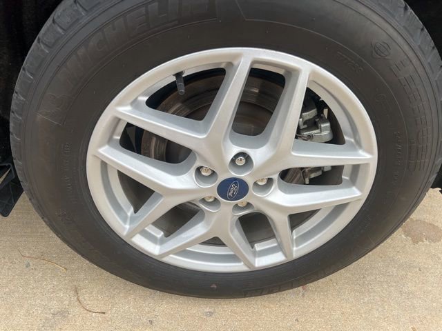 Used 2022 Ford Edge SEL w/ Convenience Package image 11