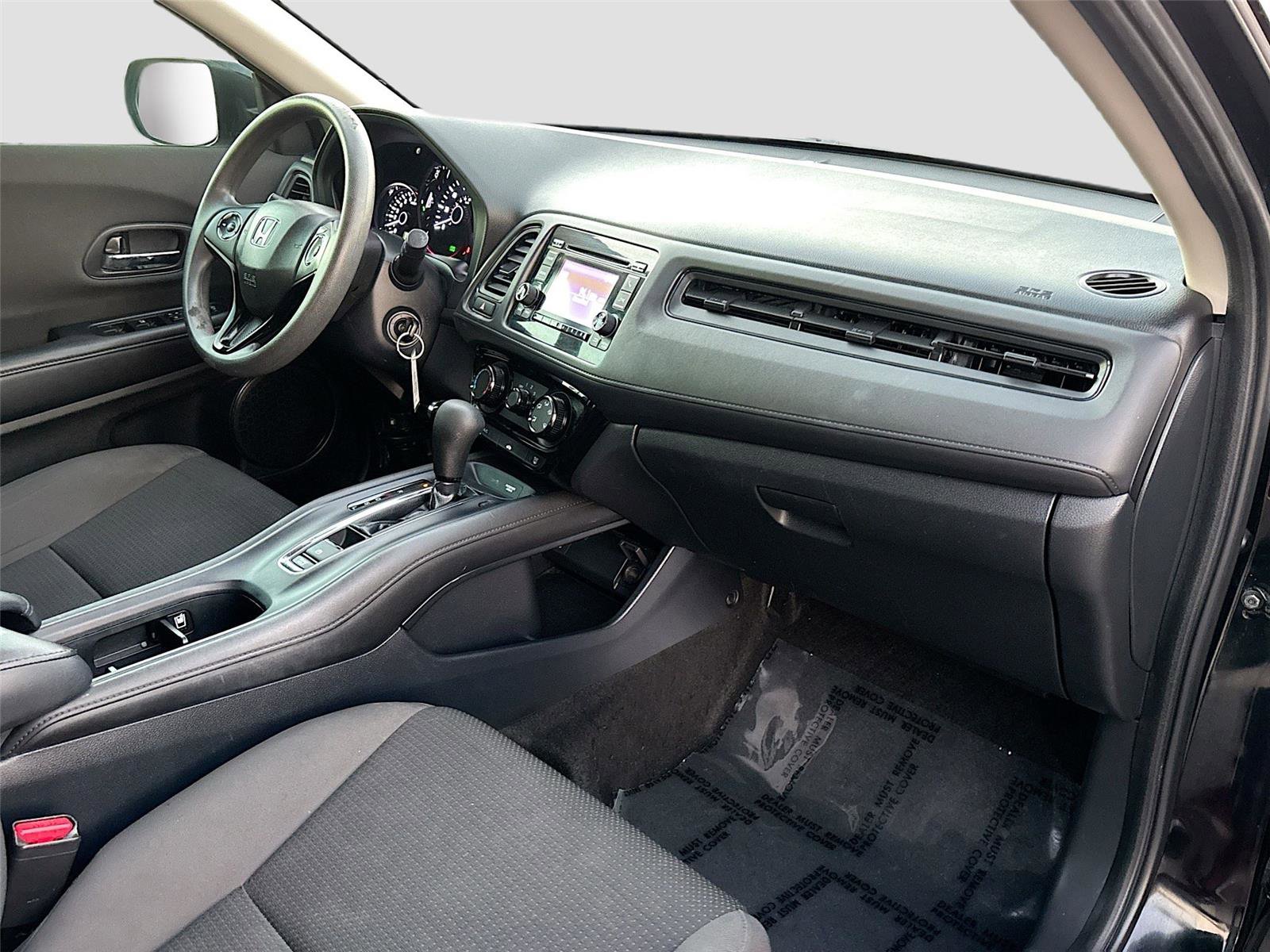 Used 2021 Honda HR-V LX image 28