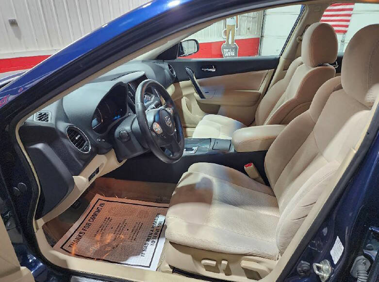 Used 2014 Nissan Maxima 3.5 S FWD image 9
