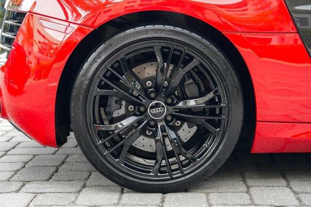 Used 2014 Audi R8 V10 plus AWD/4WD image 32