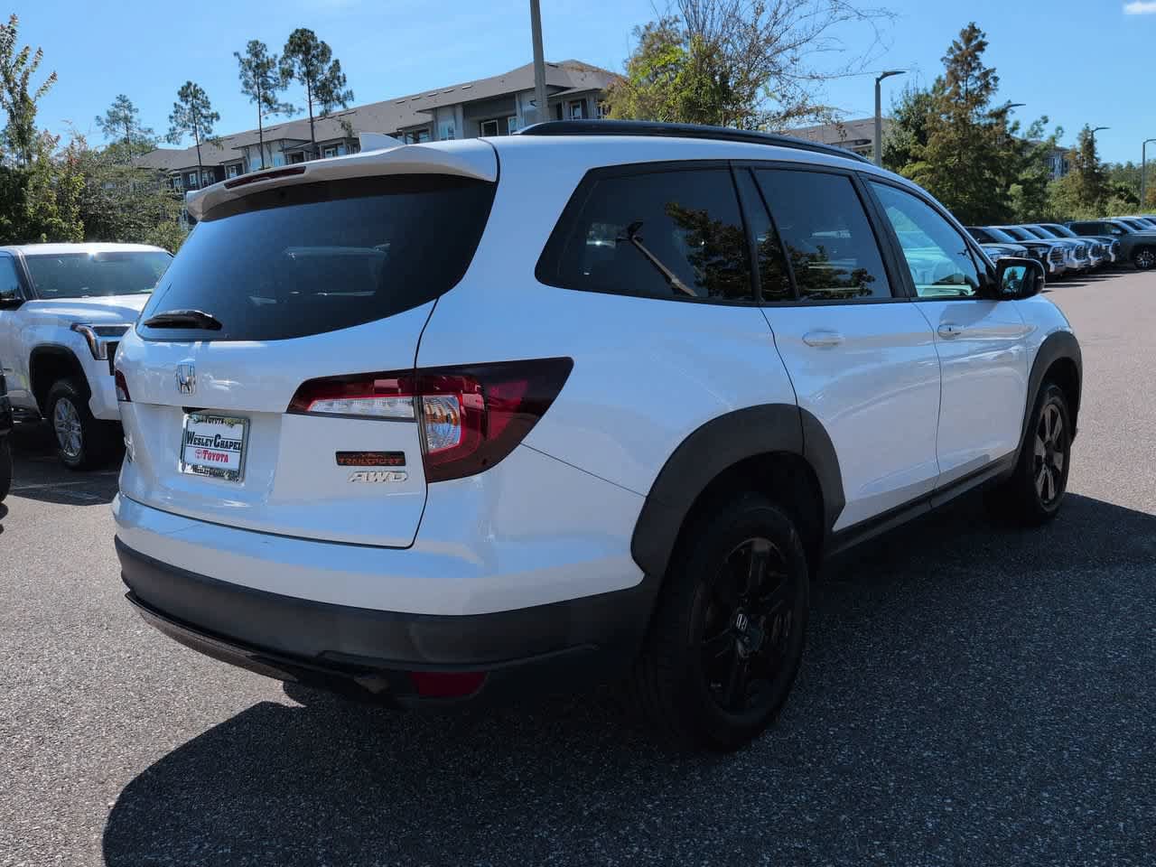 Used 2022 Honda Pilot TrailSport image 6