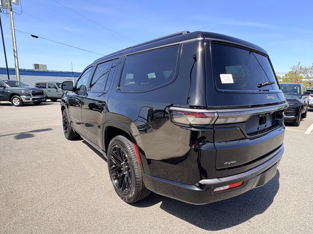 New 2026 Jeep Grand Wagoneer Limited AWD/4WD image 11