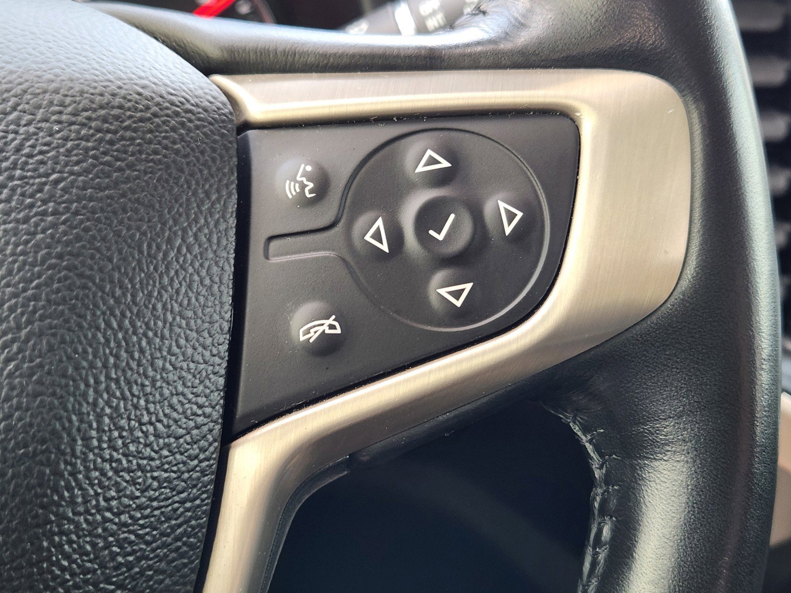 Used 2019 GMC Acadia Denali w/ Technology Package image 25