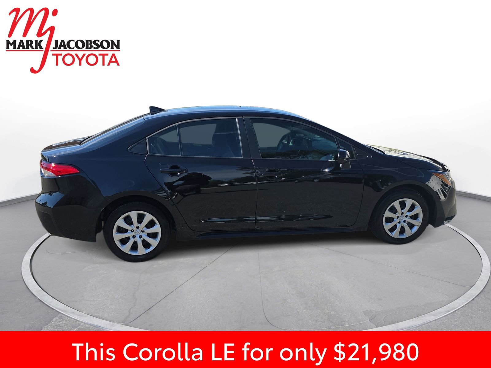 Used 2025 Toyota Corolla LE image 7