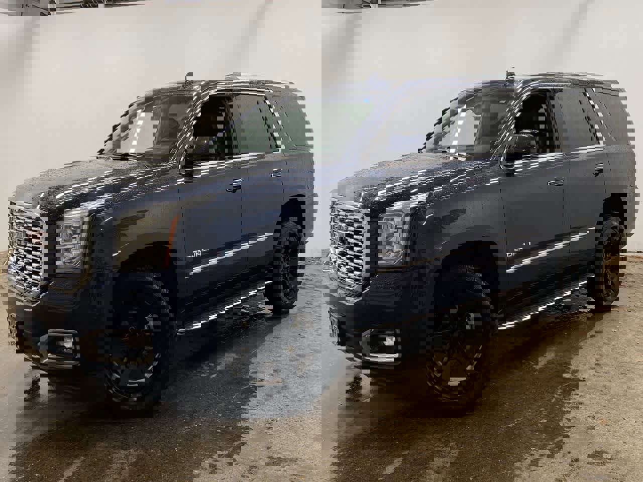 Used 2018 GMC Yukon Denali w/ Open Road Package