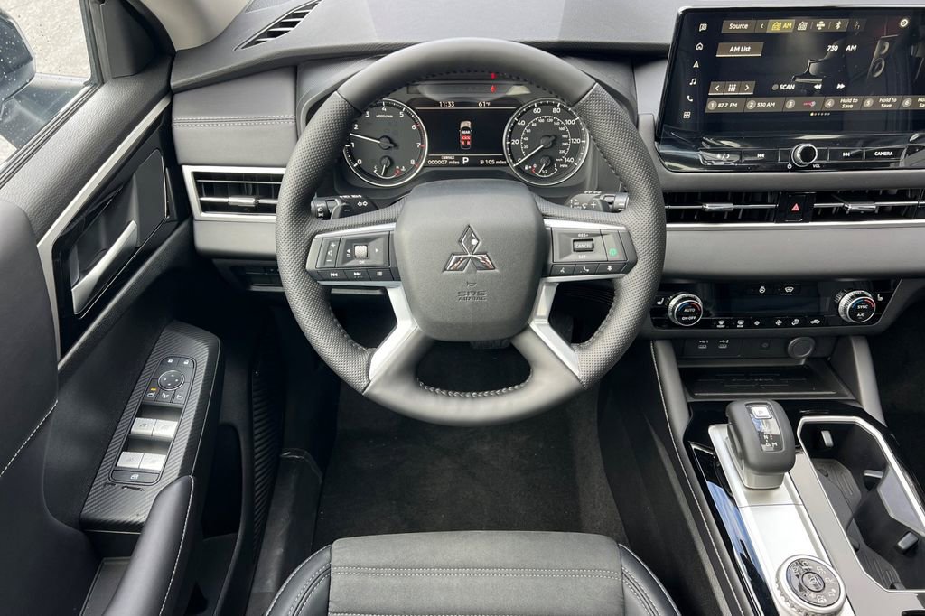 New 2026 Mitsubishi Outlander AWD image 15
