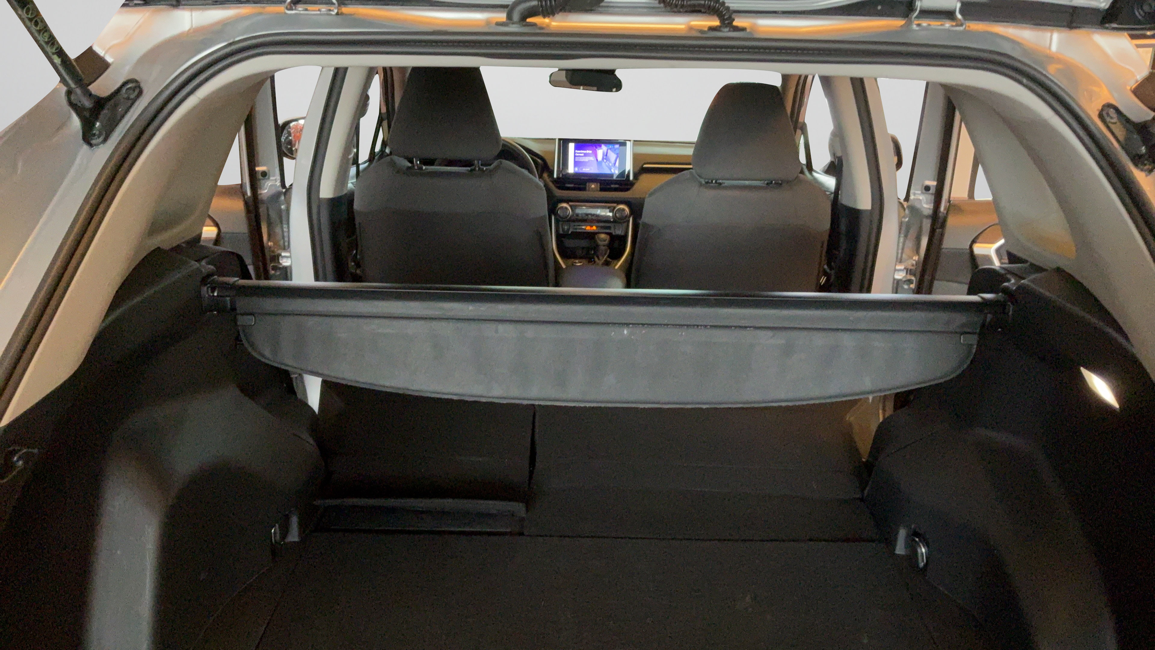 Certified 2025 Toyota RAV4 XLE AWD/4WD image 31