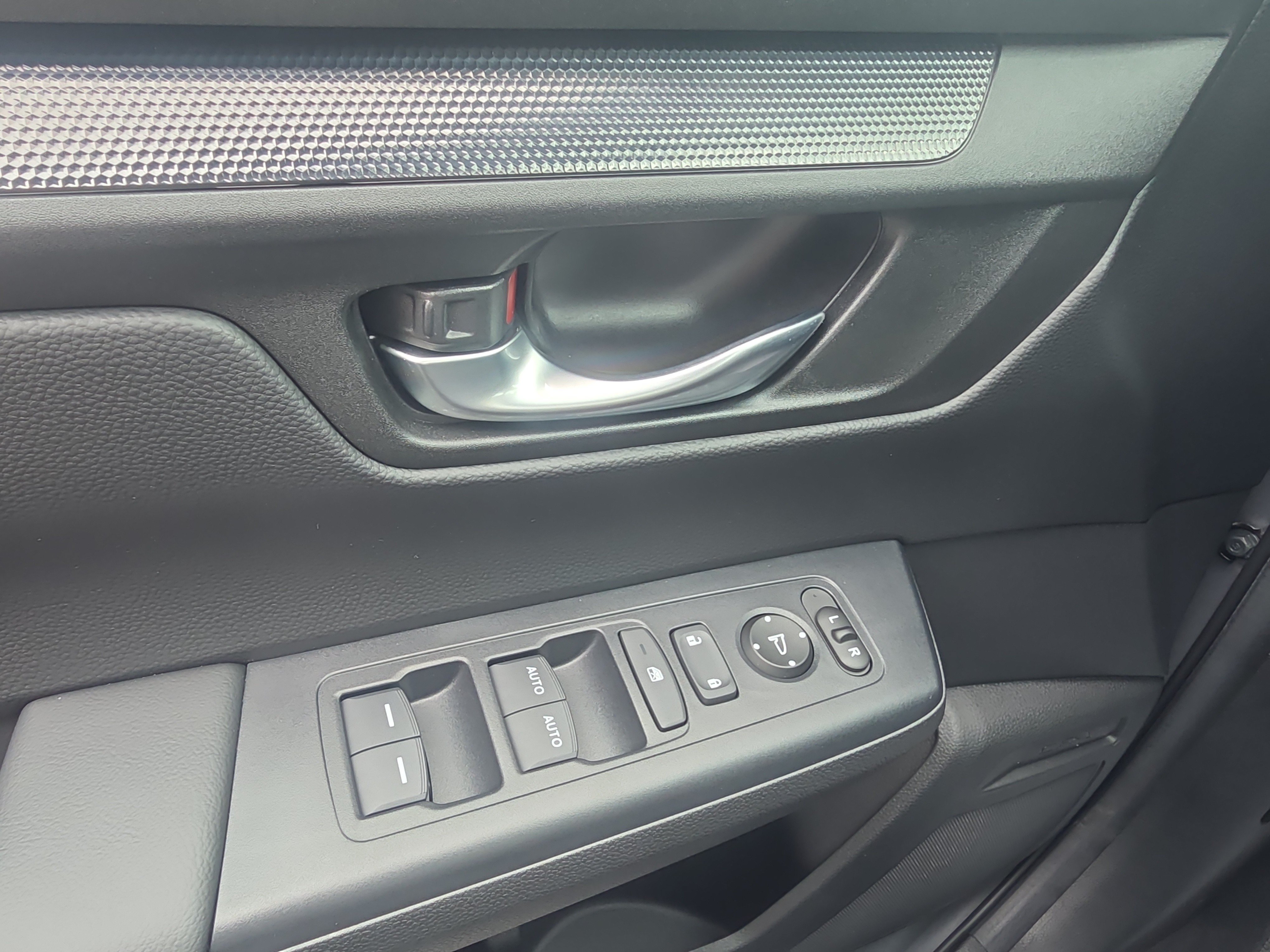 Used 2024 Honda CR-V EX image 30
