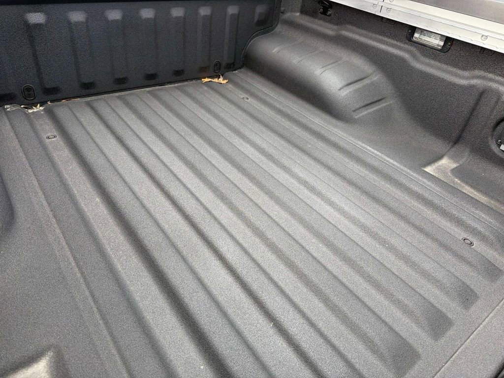 New 2025 Nissan Frontier PRO-4X w/ Pro Premium Package image 4