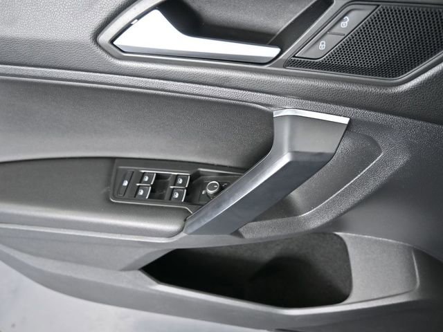 Used 2021 Volkswagen Tiguan SEL image 37
