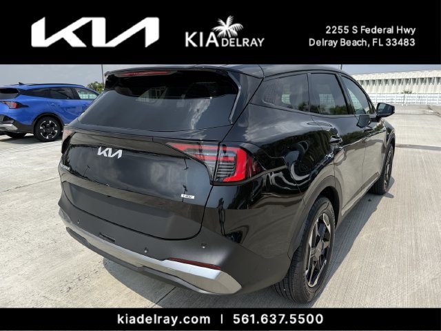 New 2027 Kia Sportage S FWD image 3