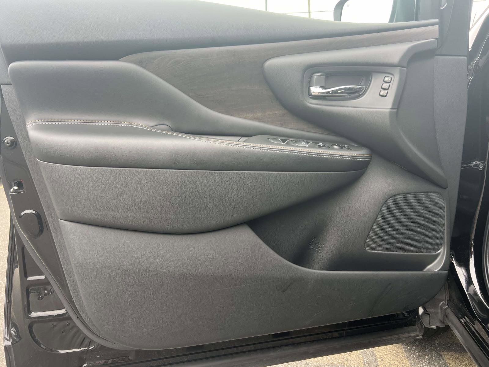 Used 2024 Nissan Murano Platinum w/ Cargo Package image 17