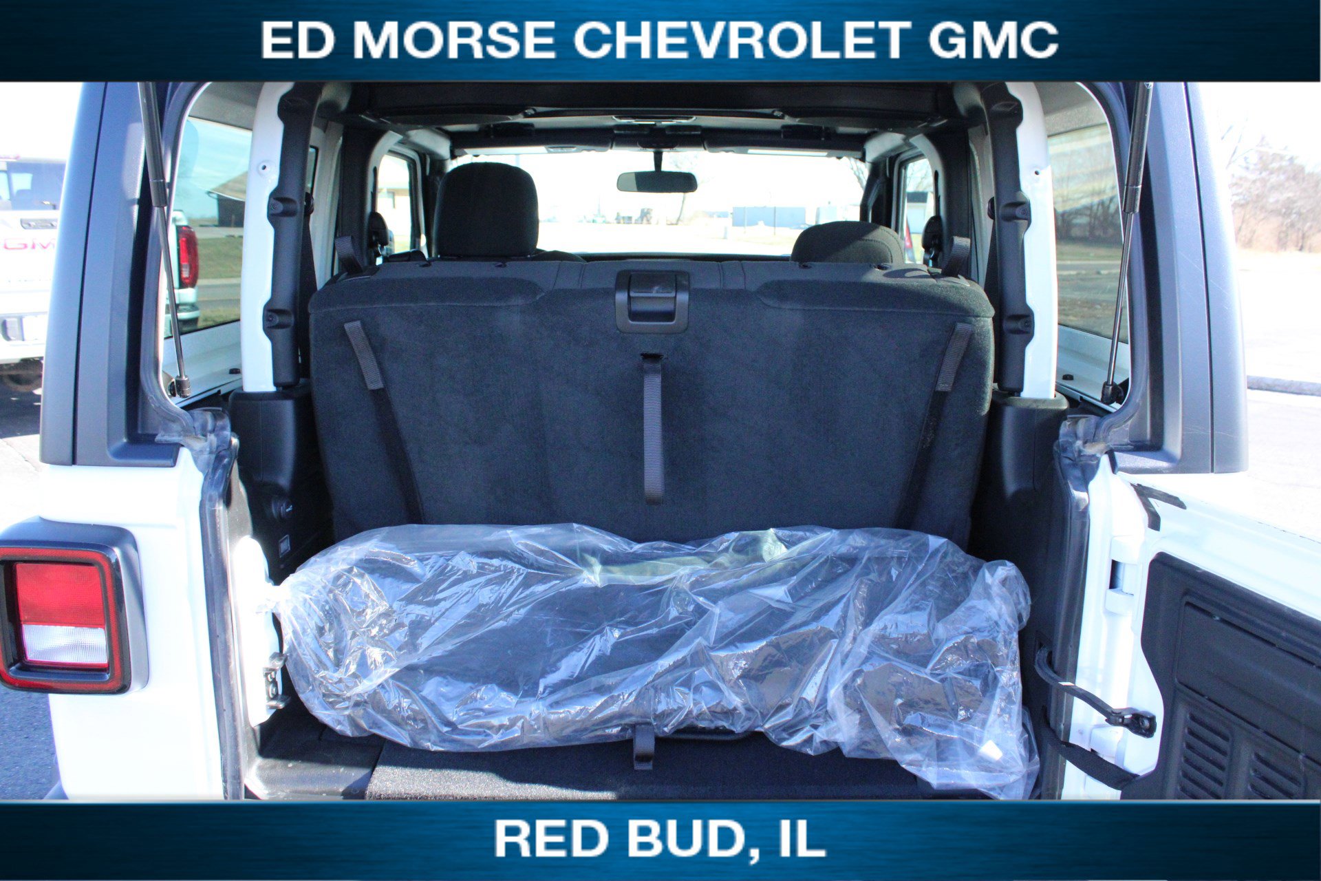 Used 2022 Jeep Wrangler Sport S image 16