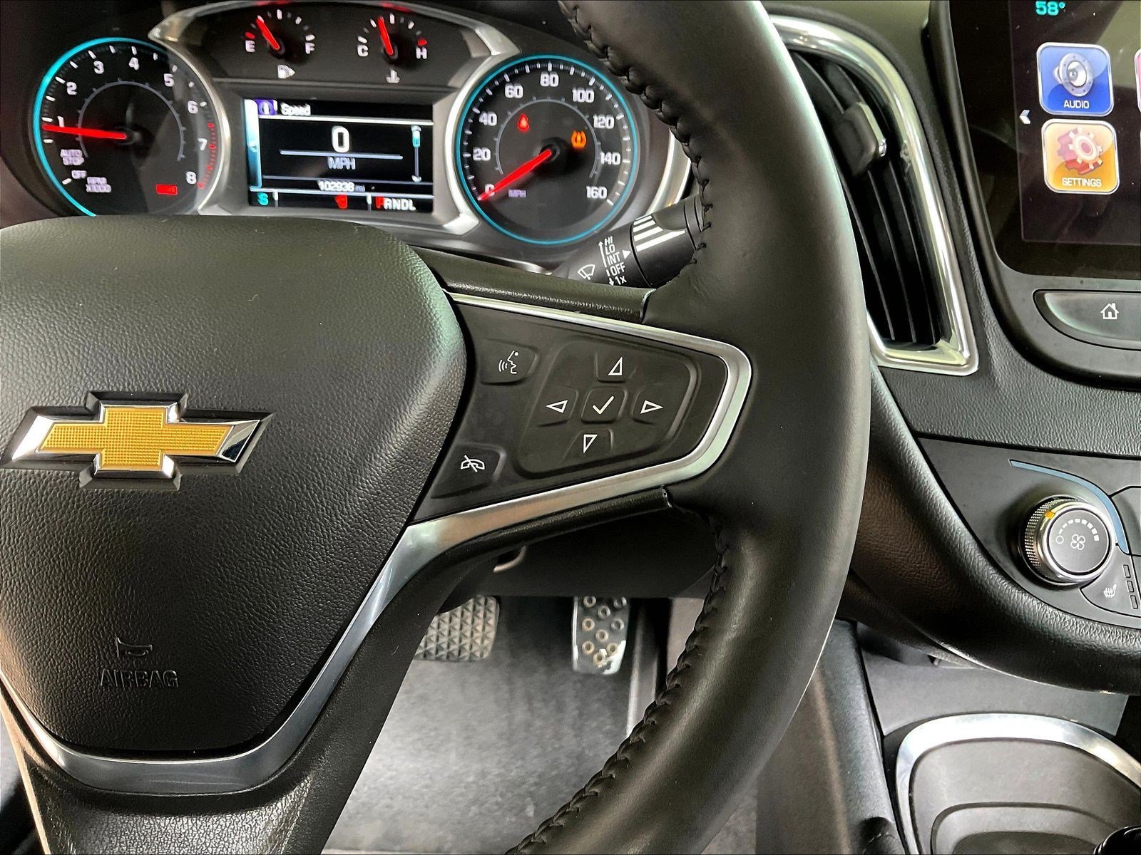 Used 2017 Chevrolet Malibu LT w/ Leather Package FWD image 12