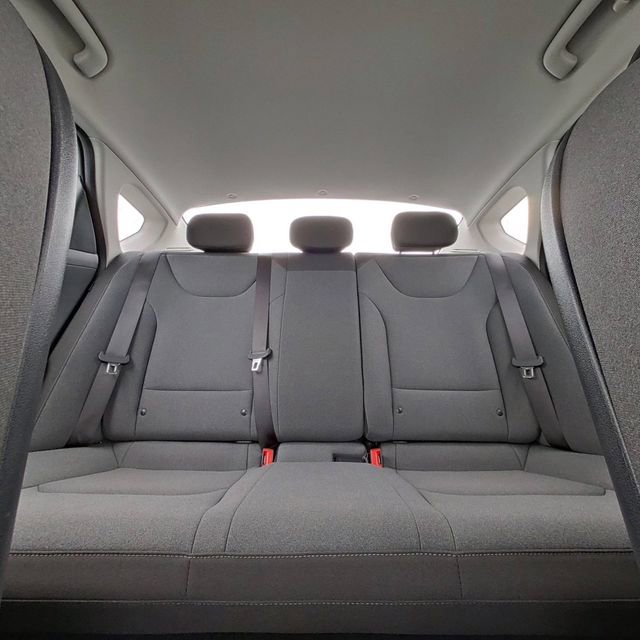 Used 2025 Kia K4 LXS image 26