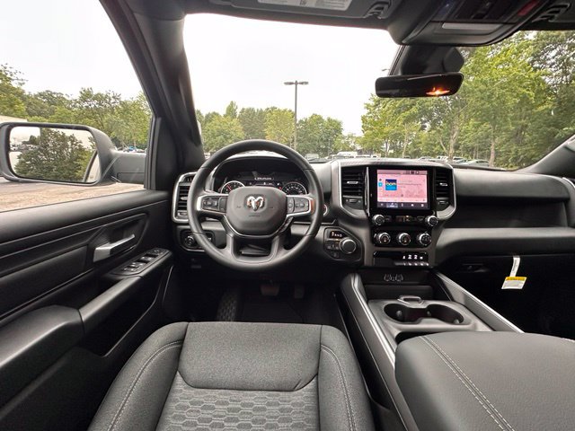 New 2026 RAM 1500 Express AWD/4WD image 14