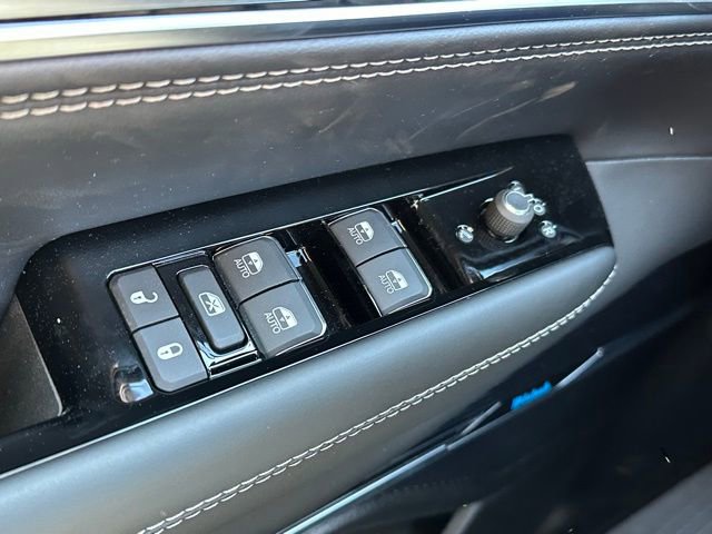 New 2026 Jeep Grand Wagoneer Summit AWD/4WD image 17