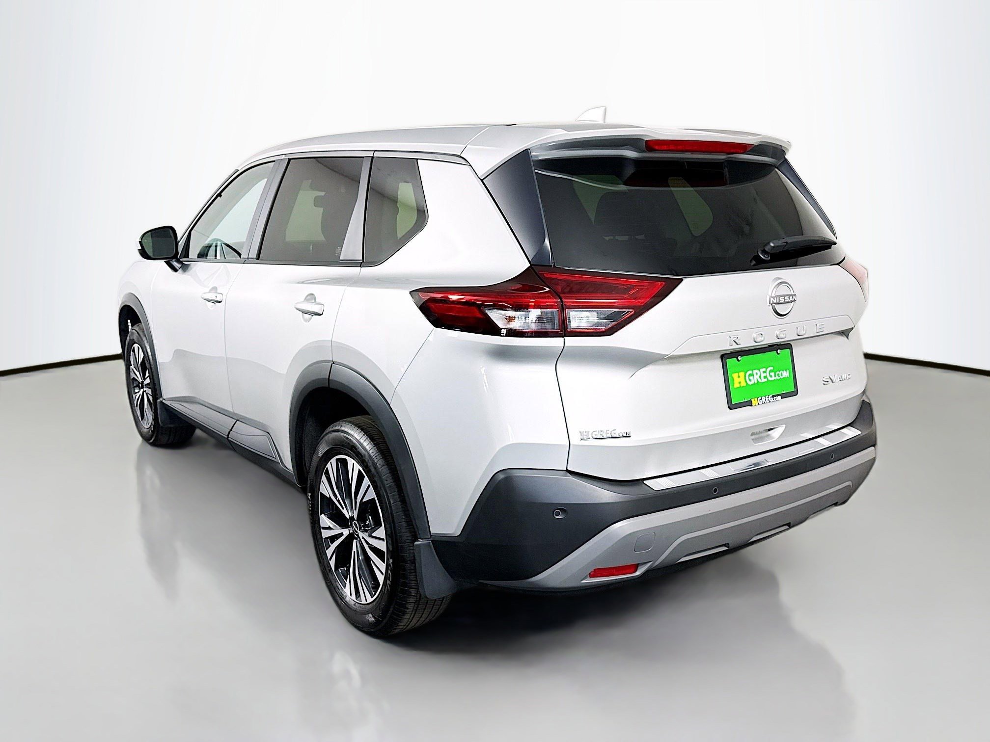 Used 2023 Nissan Rogue SV image 7