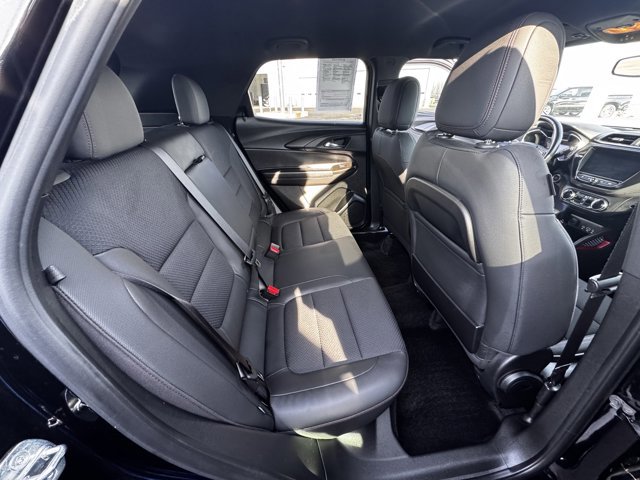 Used 2021 Chevrolet TrailBlazer RS w/ Convenience Package image 9