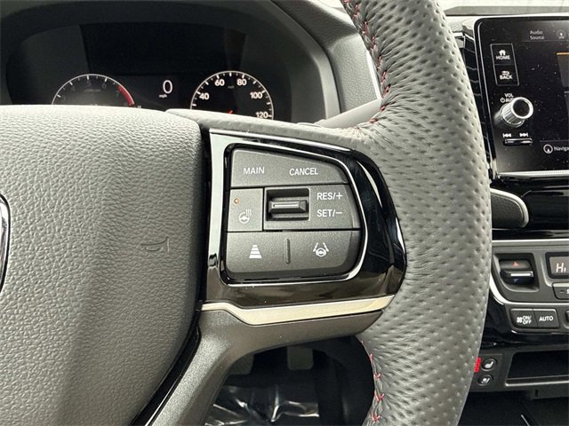 Used 2025 Honda Ridgeline Black Edition image 24