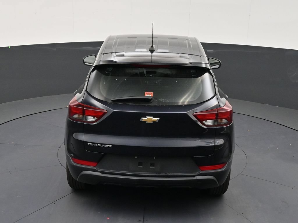 Used 2021 Chevrolet TrailBlazer LS FWD image 15
