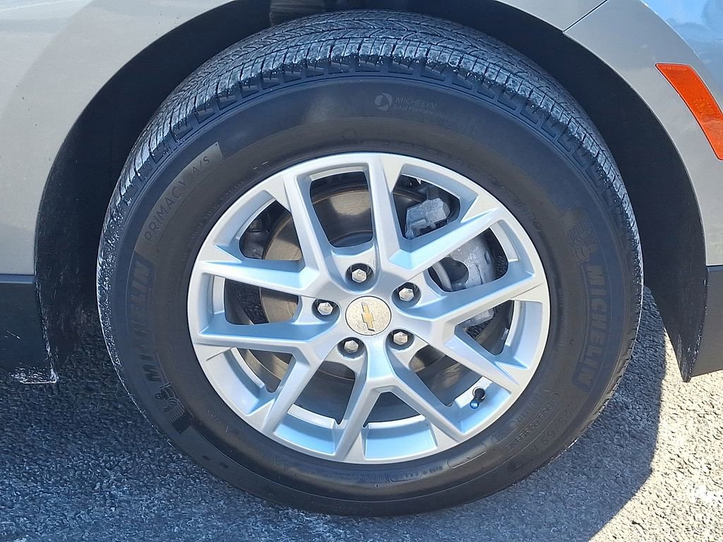 Used 2023 Chevrolet Equinox LT image 8