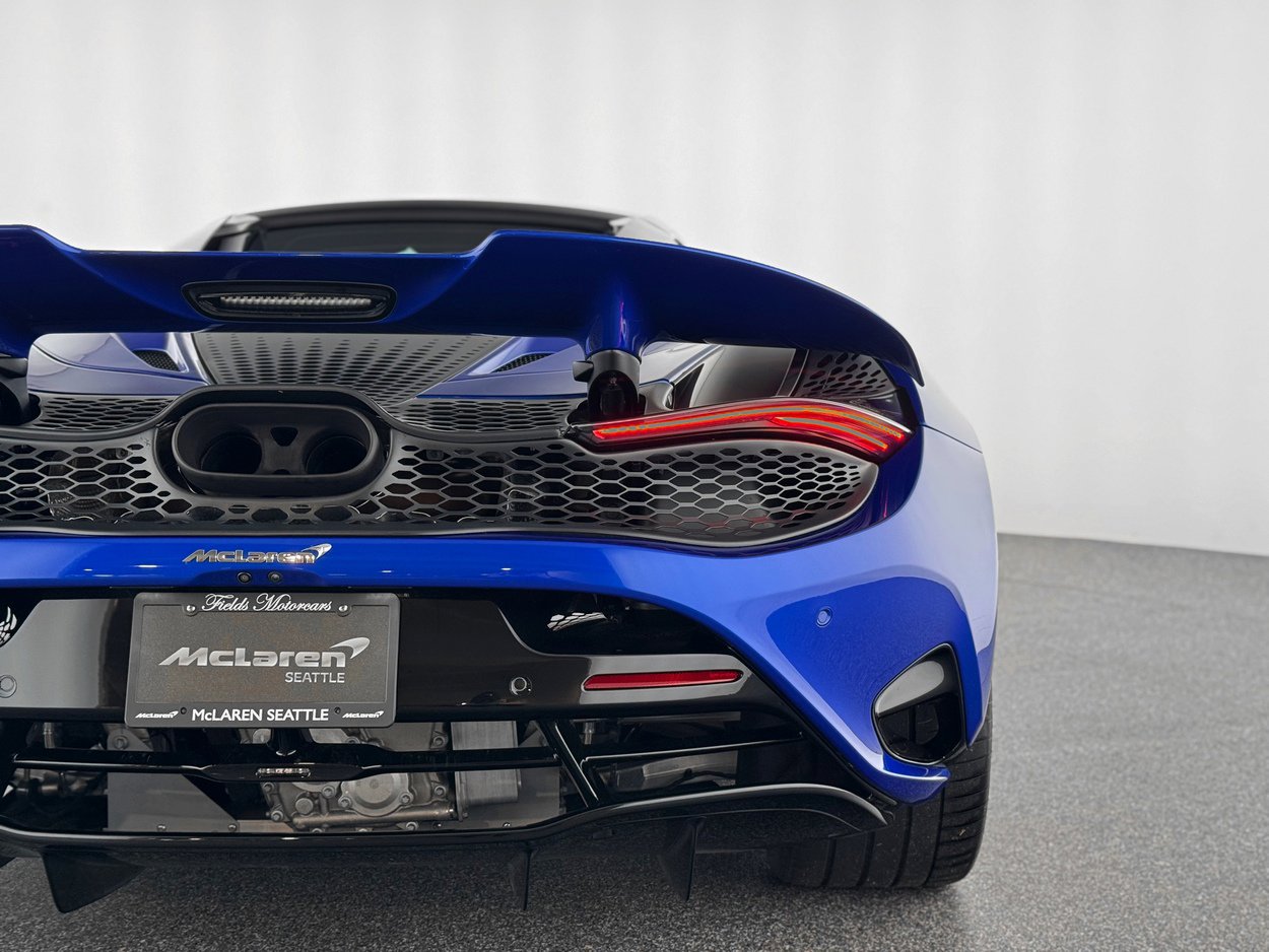 Used 2024 McLaren 750S Spider image 49