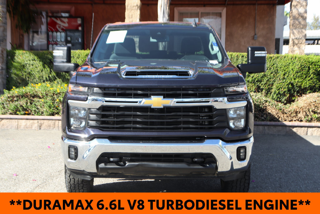 Used 2024 Chevrolet Silverado 2500 LT w/ All Star Edition AWD/4WD image 3
