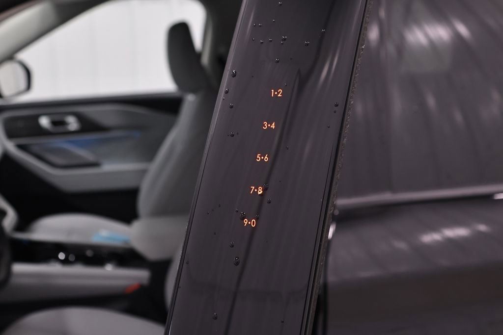 New 2026 Ford Explorer Platinum image 38