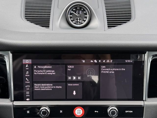 New 2026 Porsche Macan S image 25