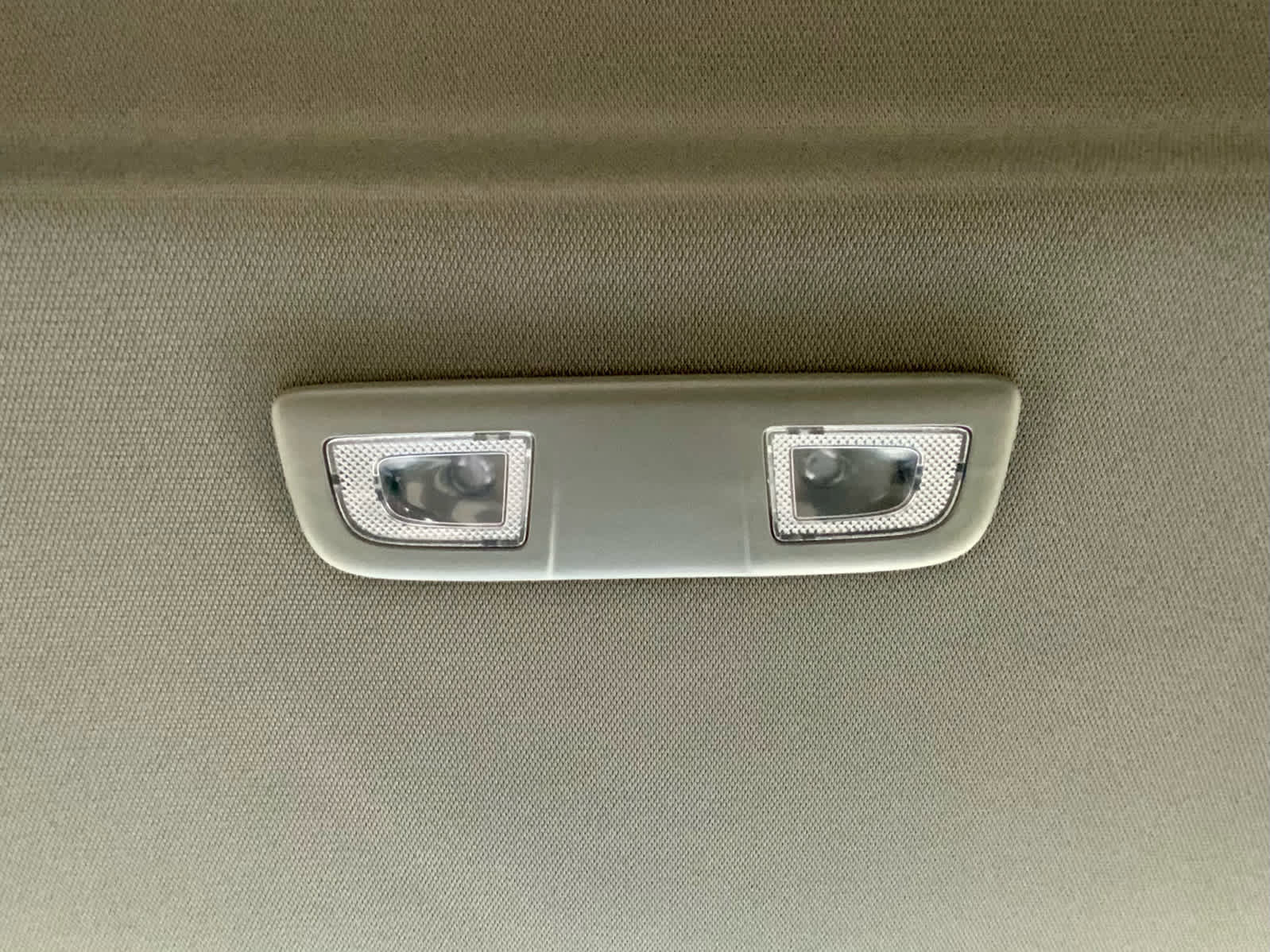 Used 2020 Chevrolet Silverado 2500 Custom w/ Custom Value Package image 51