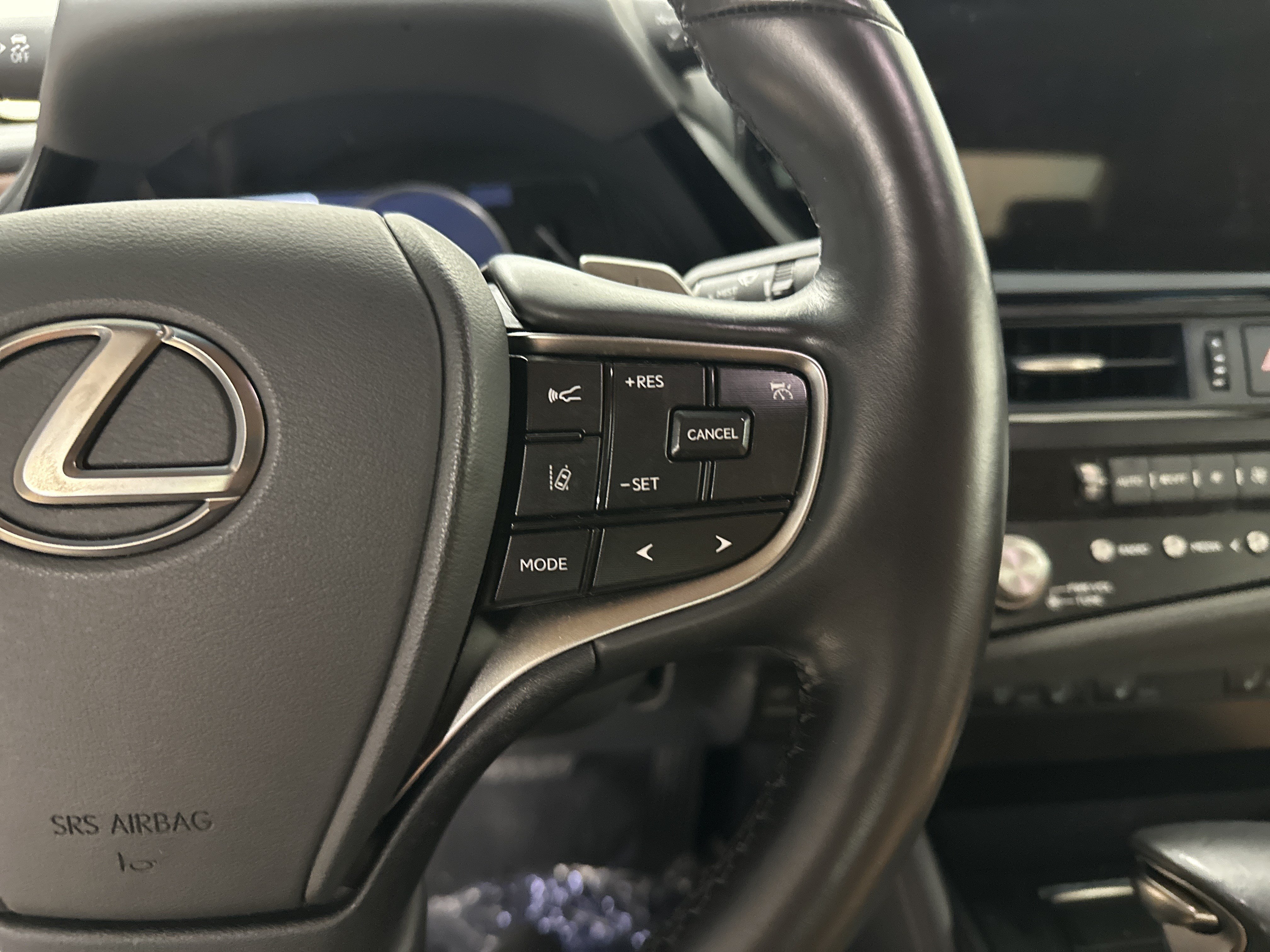 Certified 2025 Lexus ES 350 w/ Premium Package FWD image 20