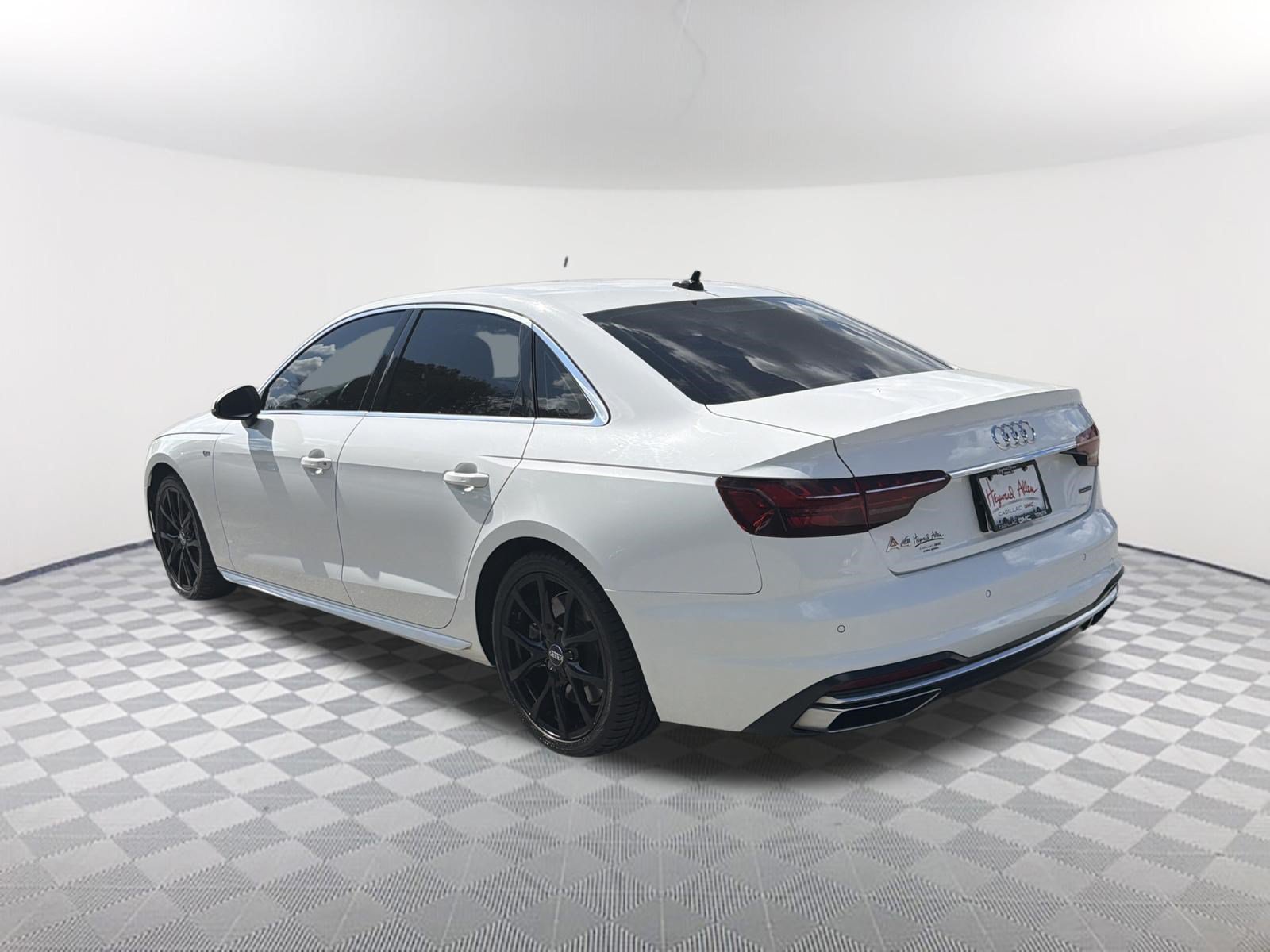 Used 2023 Audi A4 2.0T Premium Plus AWD/4WD image 8