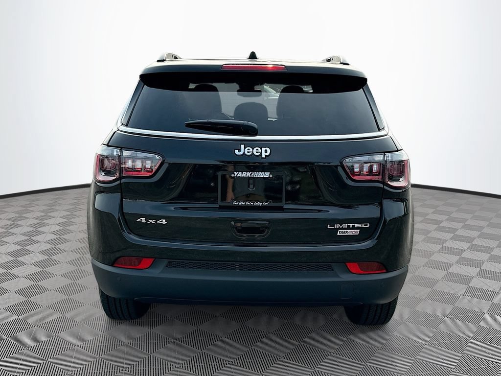 New 2026 Jeep Compass Limited w/ Sun, Sound & Navigation Group AWD/4WD image 9