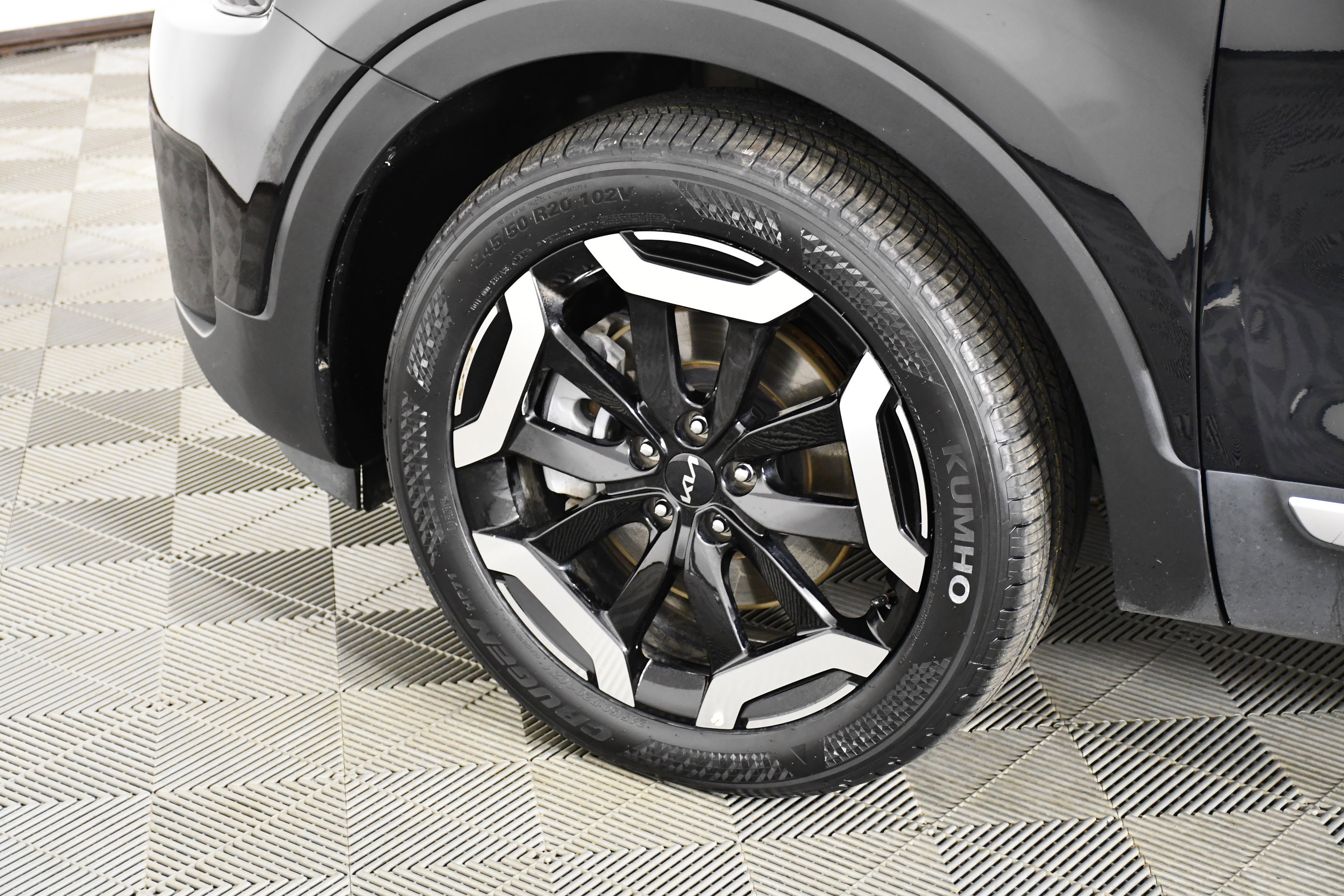 Used 2025 Kia Telluride S image 54