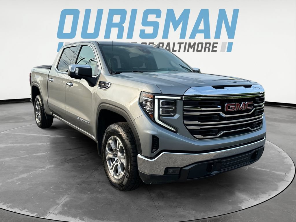 Used 2025 GMC Sierra 1500 SLT AWD/4WD image 1