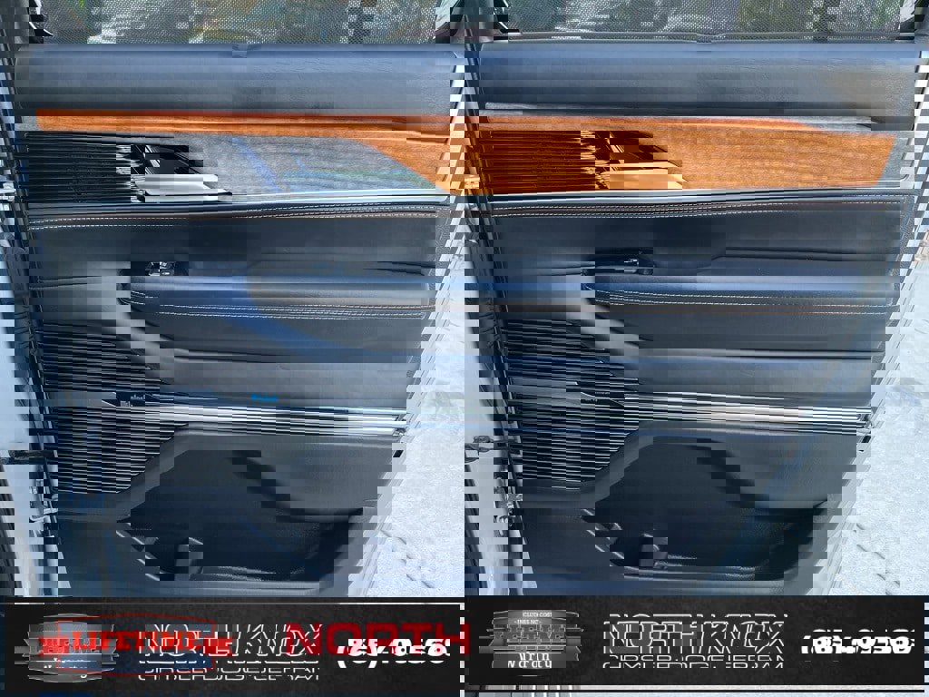 Used 2024 Jeep Grand Wagoneer L Series III image 29