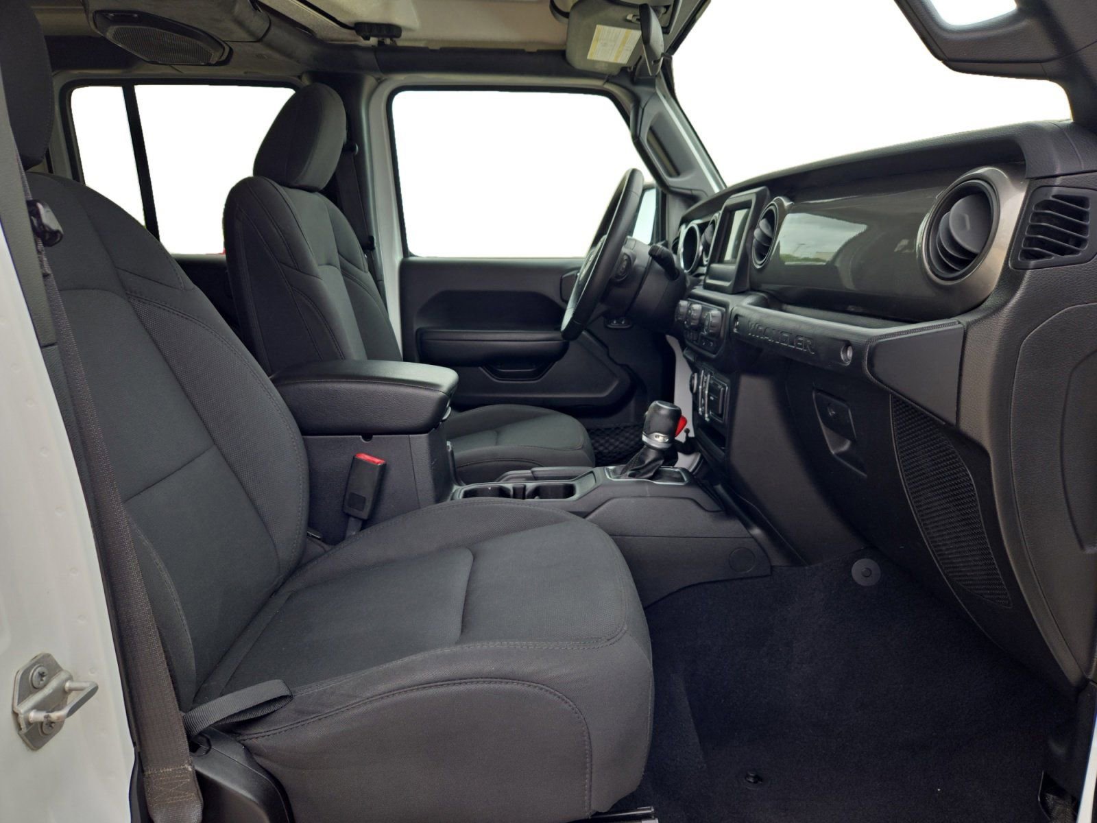 Used 2019 Jeep Wrangler Unlimited Sport S AWD/4WD image 24