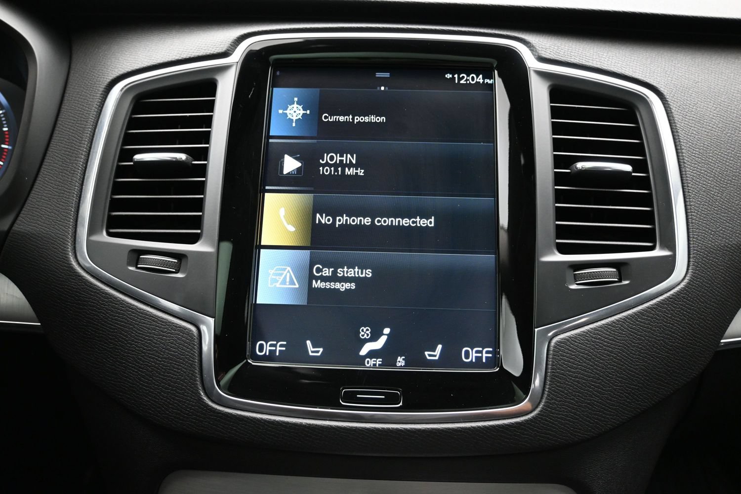 Used 2021 Volvo XC90 T5 Momentum w/ Protection Package Premier FWD image 29