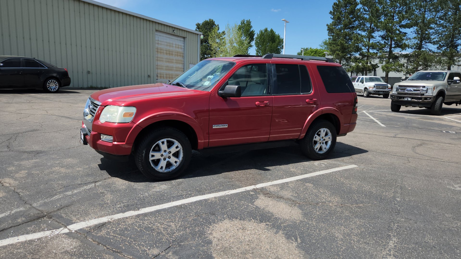 Used 2008 Ford Explorer XLT AWD/4WD image 4