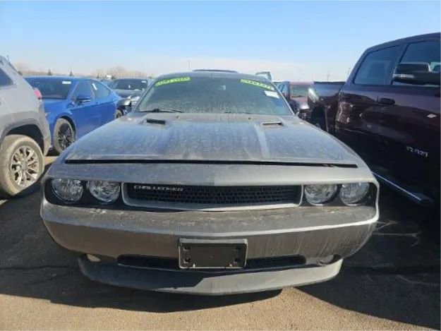 Used 2012 Dodge Challenger SXT Plus image 4