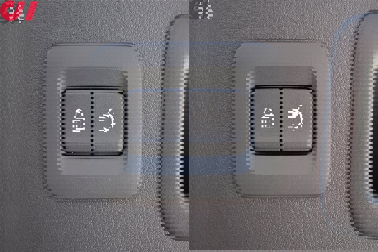 Used 2025 MAZDA CX-90 3.3 Turbo w/ Premium Plus Pkg image 33